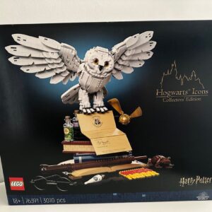 LEGO Harry Potter 76391 Hogwarts Icons Collector’s Edition – Magical Memorabilia Display Set (Brand New & Sealed)