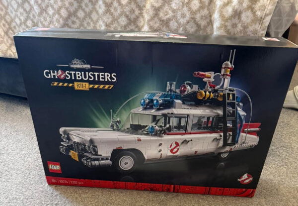 LEGO Ghostbusters ECTO-1