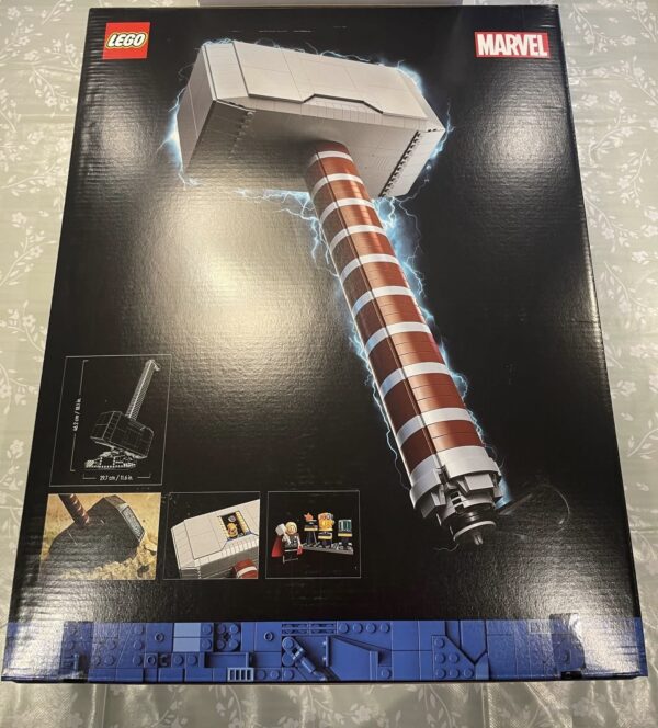 LEGO Marvel 76209 Thor’s Hammer – Mjölnir Collector Set - Image 2