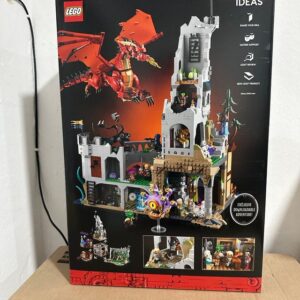 LEGO Ideas 21348 – Dungeons & Dragons: Red Dragon’s Tale